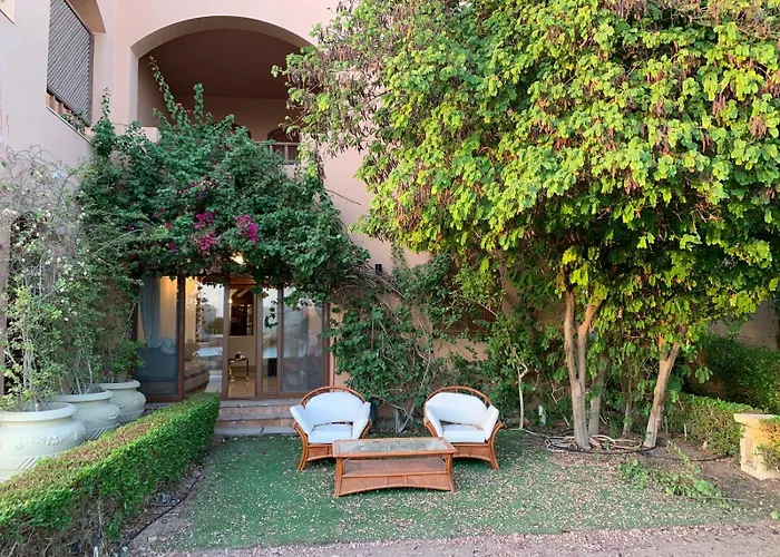 2 Bedroom Ground Floor New Nubia - 2 Minutes Walk To Marina Abu Tig * Gurdaka