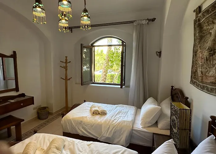2 Bedroom Ground Floor New Nubia - 2 Minutes Walk To Marina Abu Tig Apartman *